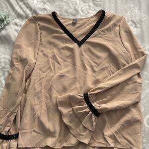 Sequined V-Neck ruffle sleeved top